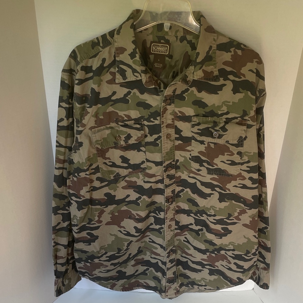 Schmidt Workwear  Men's Large  Camo  Button down Shirt